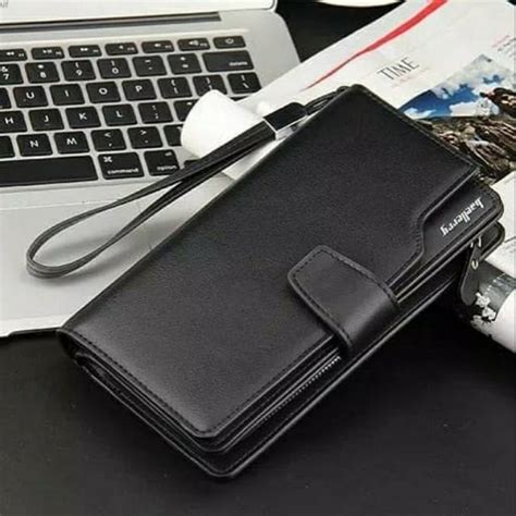 Dompet panjang dengan zipper .